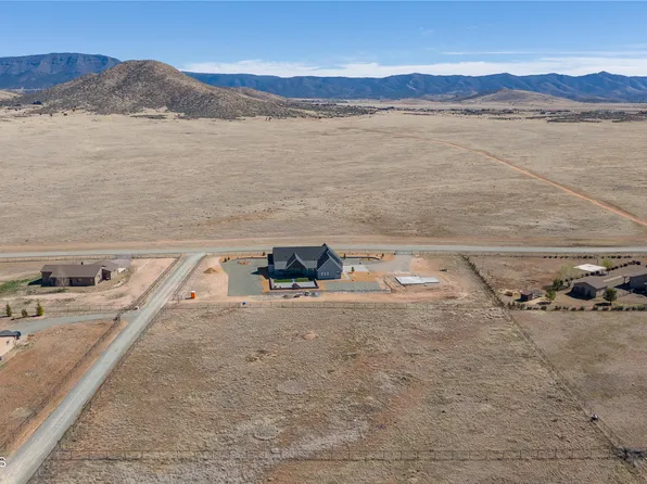 98XX E Livery Ln, Prescott Valley, AZ 86315