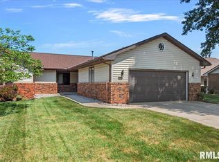 2413 Raleigh Rd, Springfield, IL 62704