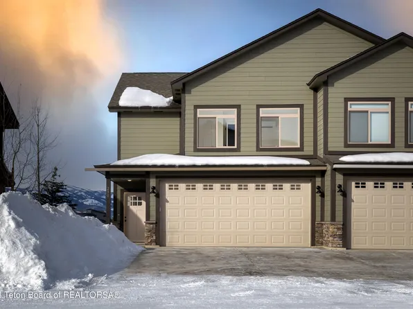 230-L32 Abby Loop #32, Victor, ID 83455