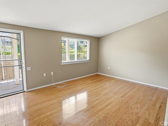 4th image of 26831 Avenue Of The Oaks Unit A