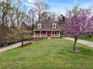 430 Crabtree Cir, Clarksville, TN 37040