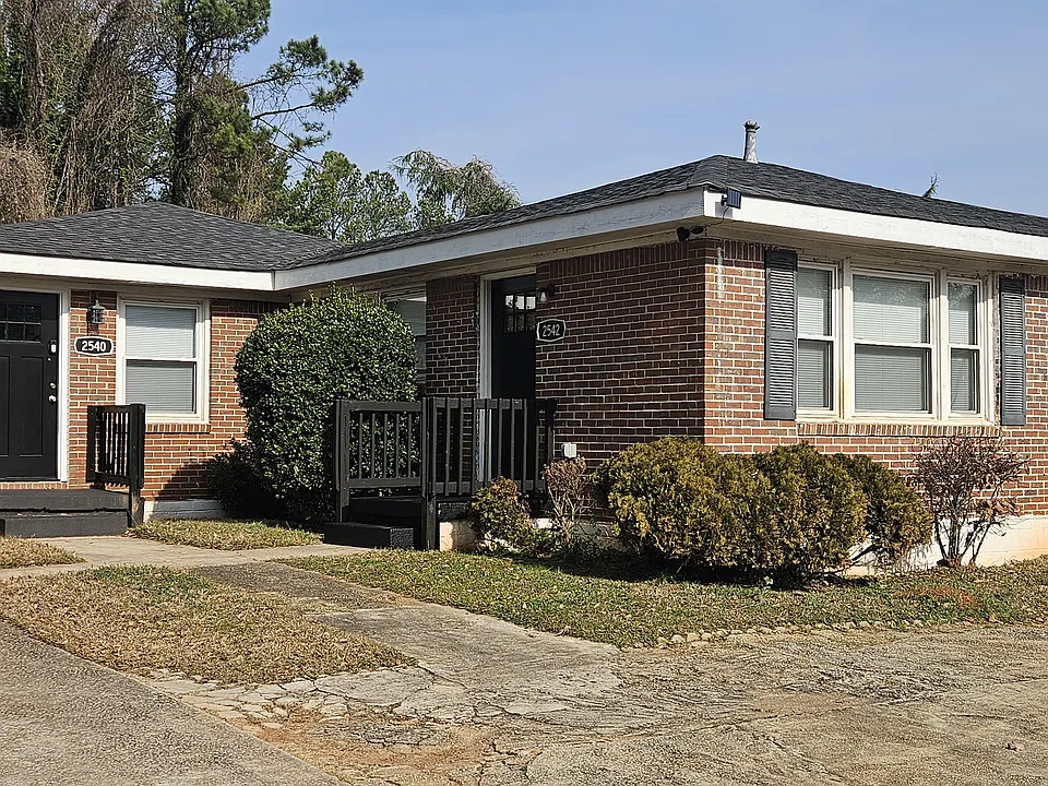 Front of duplex