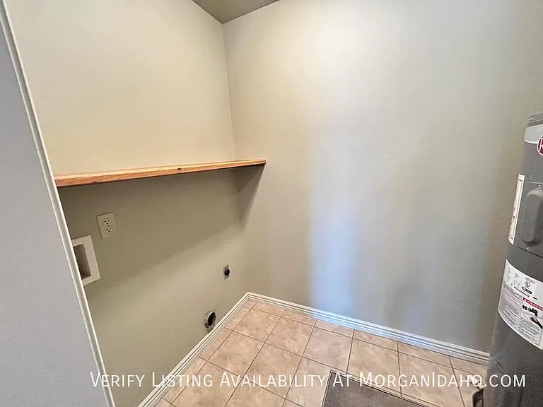 10224 W Maymie Rd — Photo 5