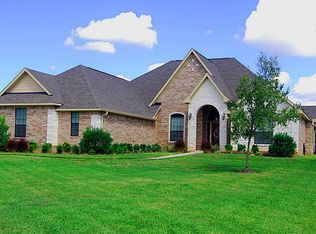 12625 Lake Vista Dr, Willis, TX 77318