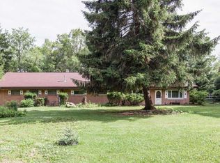 5015 Three Mile Rd, Racine, WI 53406