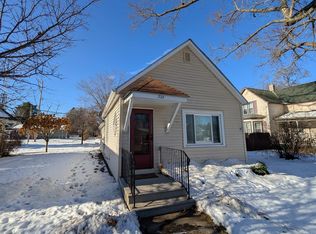 228 Pine River St, Redgranite, WI 54970