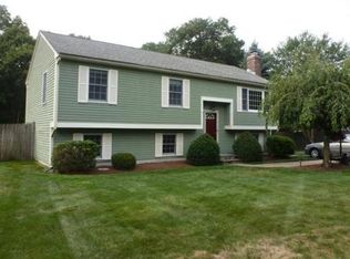 15 Northridge Rd, Mansfield, MA 02048