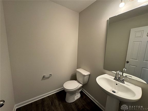 3rd image of 2893 Pine Leaf Ct