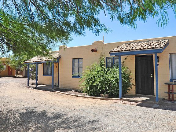 3rd image of 2431 N Edith Blvd