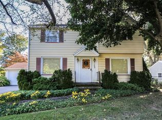 153 Apollo Dr, Rochester, NY 14626