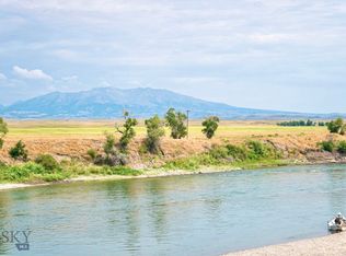 204 Hunter Ave, Springdale, MT 59082