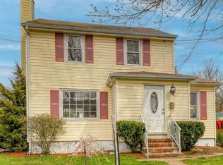 114 S Lincoln Ave, Middlesex, NJ 08846