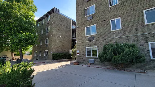 Loveland Apartments and Suites Photo 1