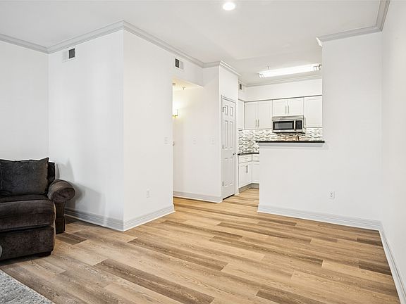 5th image of 2601 Preston Rd APT 5101