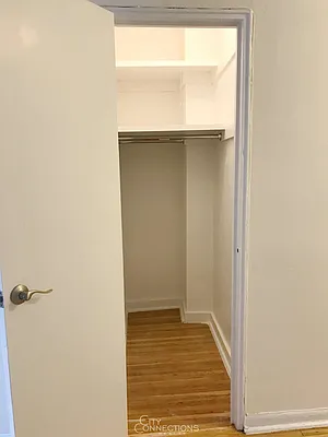 Rented by City Connections Realty | media 12