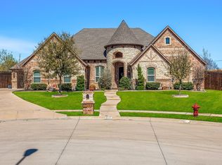 9137 Glendara Dr, North Richland Hills, TX 76182