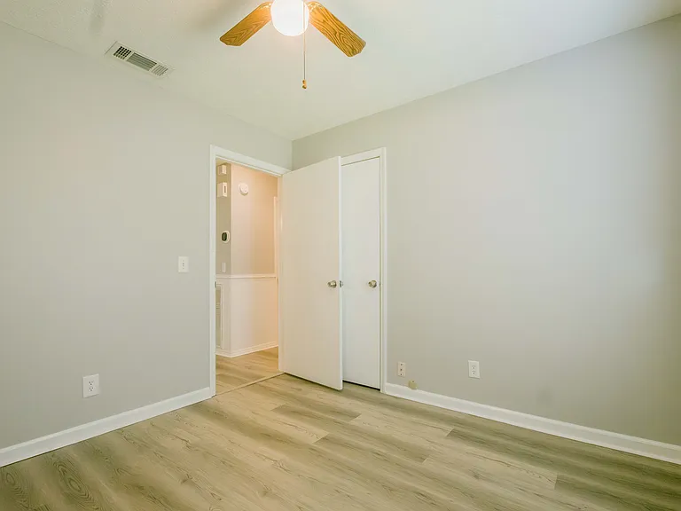 655 Osprey Dr — Photo 36