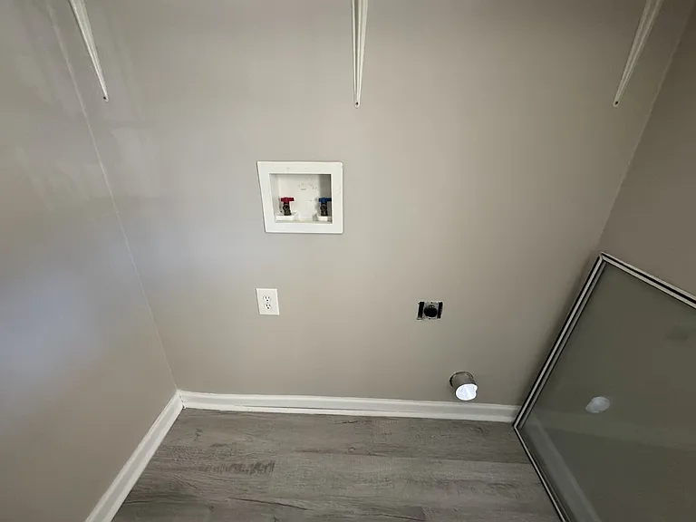 105 Lorien Cir — Photo 5