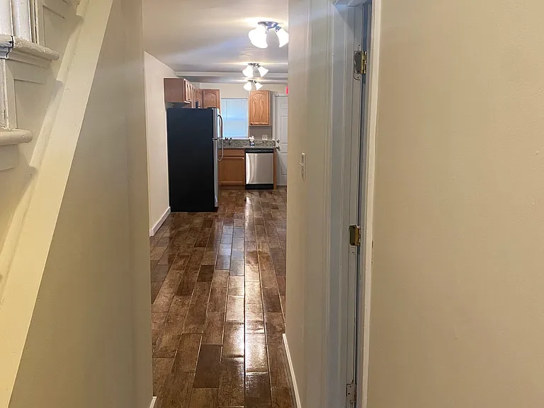 1514 W Montgomery Ave — Photo 10
