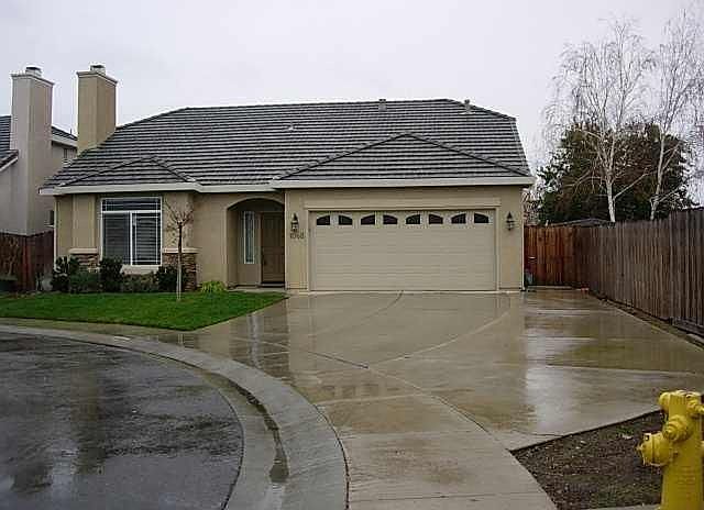 1st image of 1068 Petty Ct