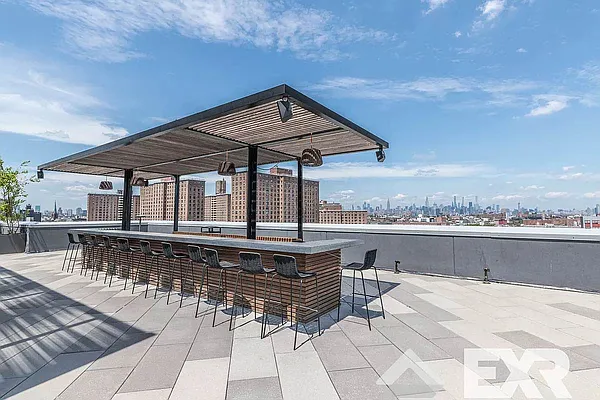 Rented by The KCI Group | media 61