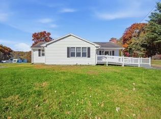 16 Bluemer Rd, Southampton, MA 01073