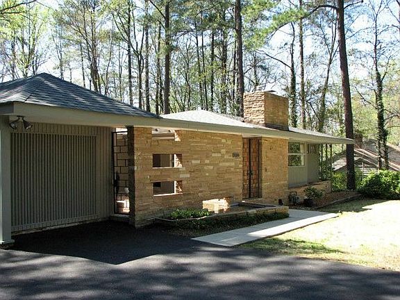 2nd image of 3928 Margate Dr
