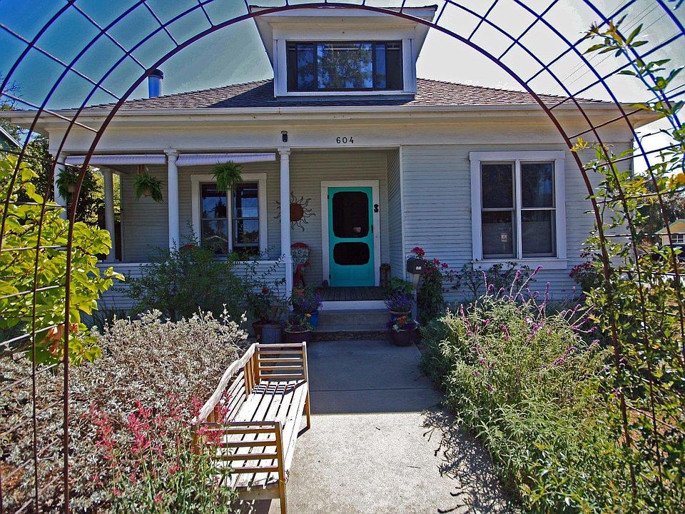 604 Sumner St Santa Cruz CA 95062 Zillow