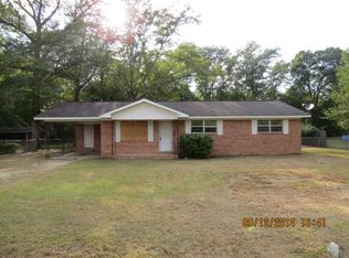 53 Walton Way, Hazlehurst, GA 31539