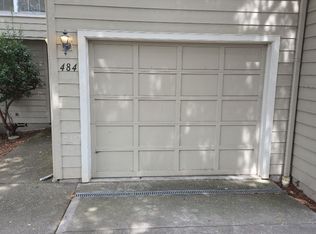 484 Lori Ln, Ashland, OR 97520