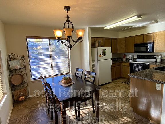 5th image of 2707 N Walnut Hills Dr Unit 76