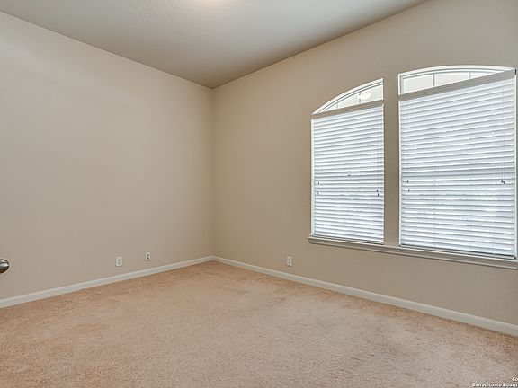 5th image of 3326 Collin Cv