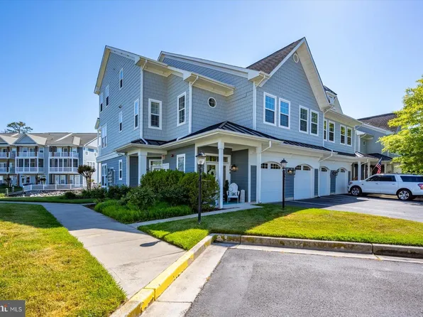 10800 Navy Page Ln Unit 104, Berlin, MD 21811