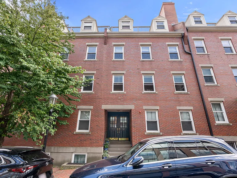 15 Henley St #A — Photo 16