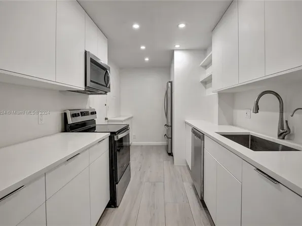 4400 Hillcrest Dr APT 808A, Hollywood, FL 33021
