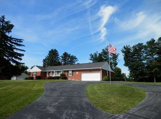 55 Aero Dr, Waynesboro, VA 22980