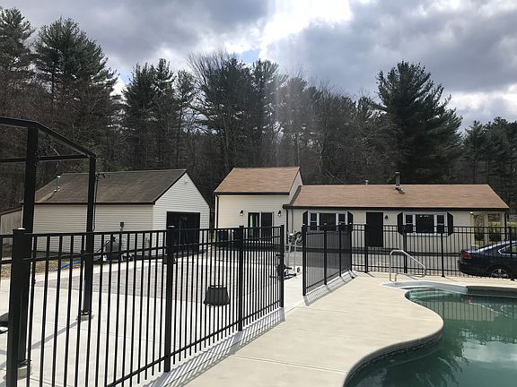 3rd image of 78 Brookside Dr