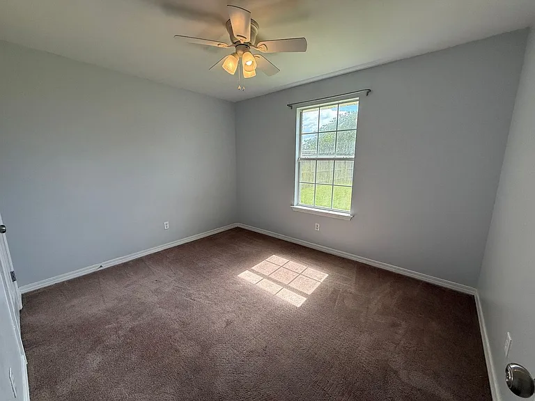 2111 Coral Creek Dr — Photo 20