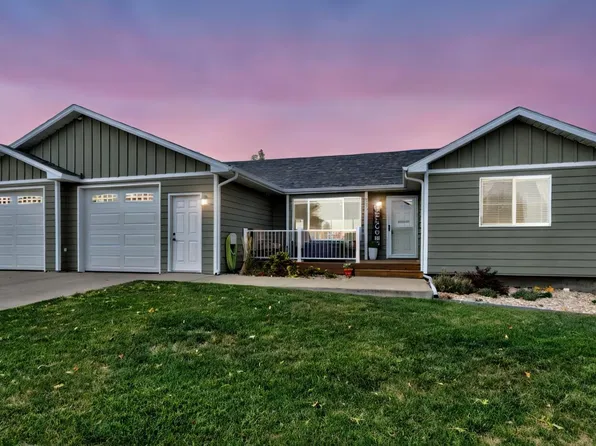 943 Sitka St, Rapid City, SD 57701