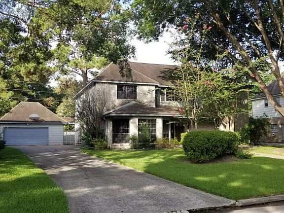 3rd image of 15403 Dawn Meadows Dr
