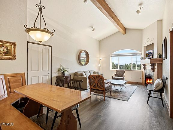 5th image of 840 W Bigler Ln #301
