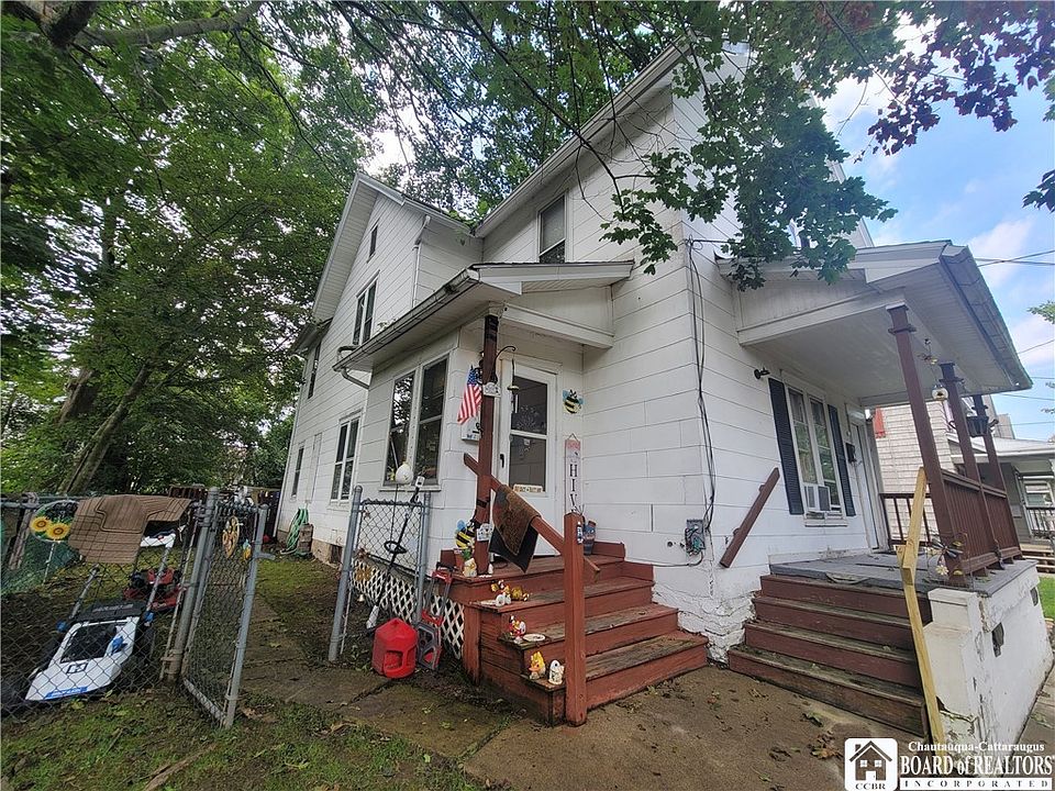 1st image of 120 Williams St