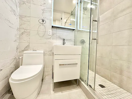 Rented by Brighton Management | media 2