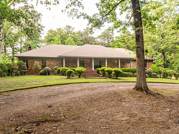 2nd image of 214 Millcreek Dr