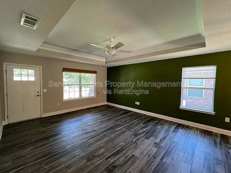2965 N 14th Ave — Photo 5