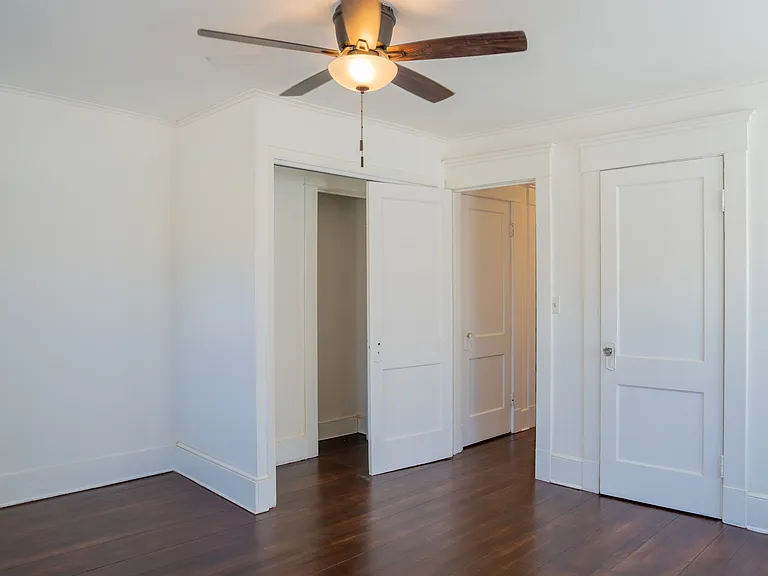 104 Thornton St — Photo 13