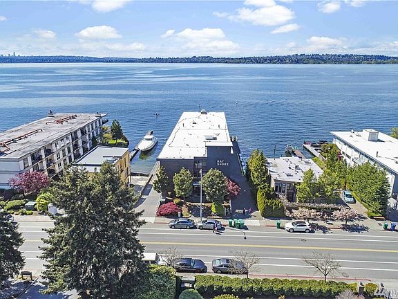4th image of 6421 Lake Washington Blvd NE APT 209