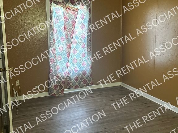 5th image of 2605 Lee Ave