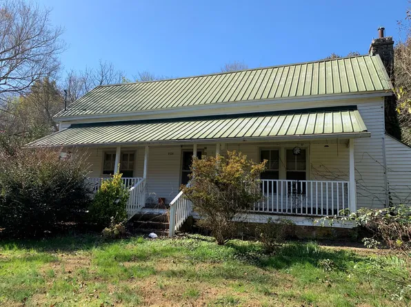 3490 Wayland Springs Rd, Iron City, TN 38463