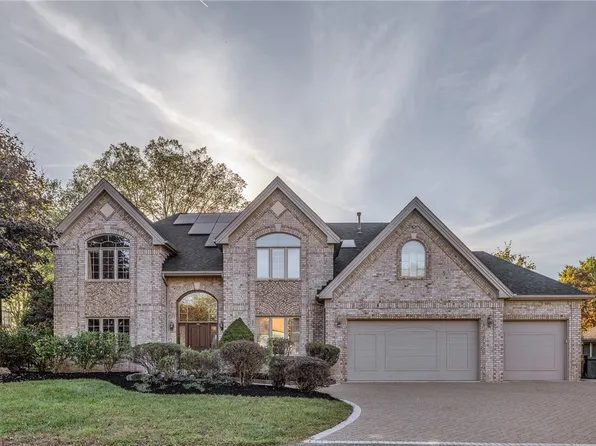 5010 Prides Ct, Murrysville, PA 15668